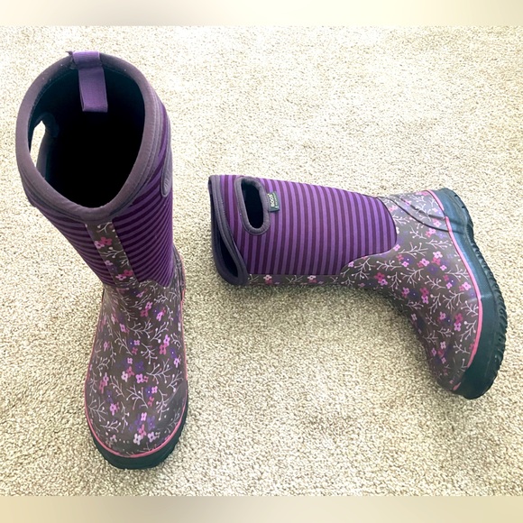 BOGS Waterproof Purple Floral Youth Rainboots US Size 4 - Picture 1 of 8